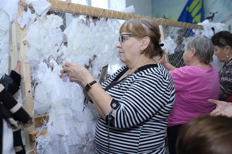 Голышмановские общественники и серебряные волонтёры поддерживают участников СВО
